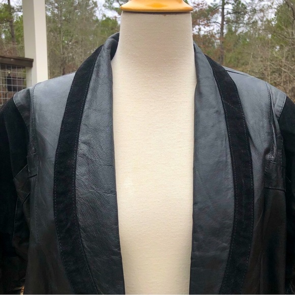 Vintage leather trench coat - Picture 5 of 14